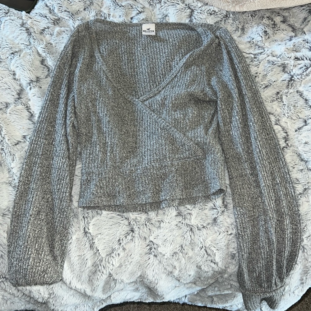 Hollister grey long sleeve